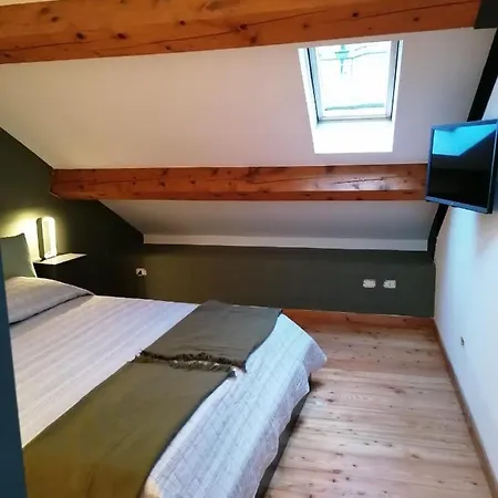 Uno Apartment Arona